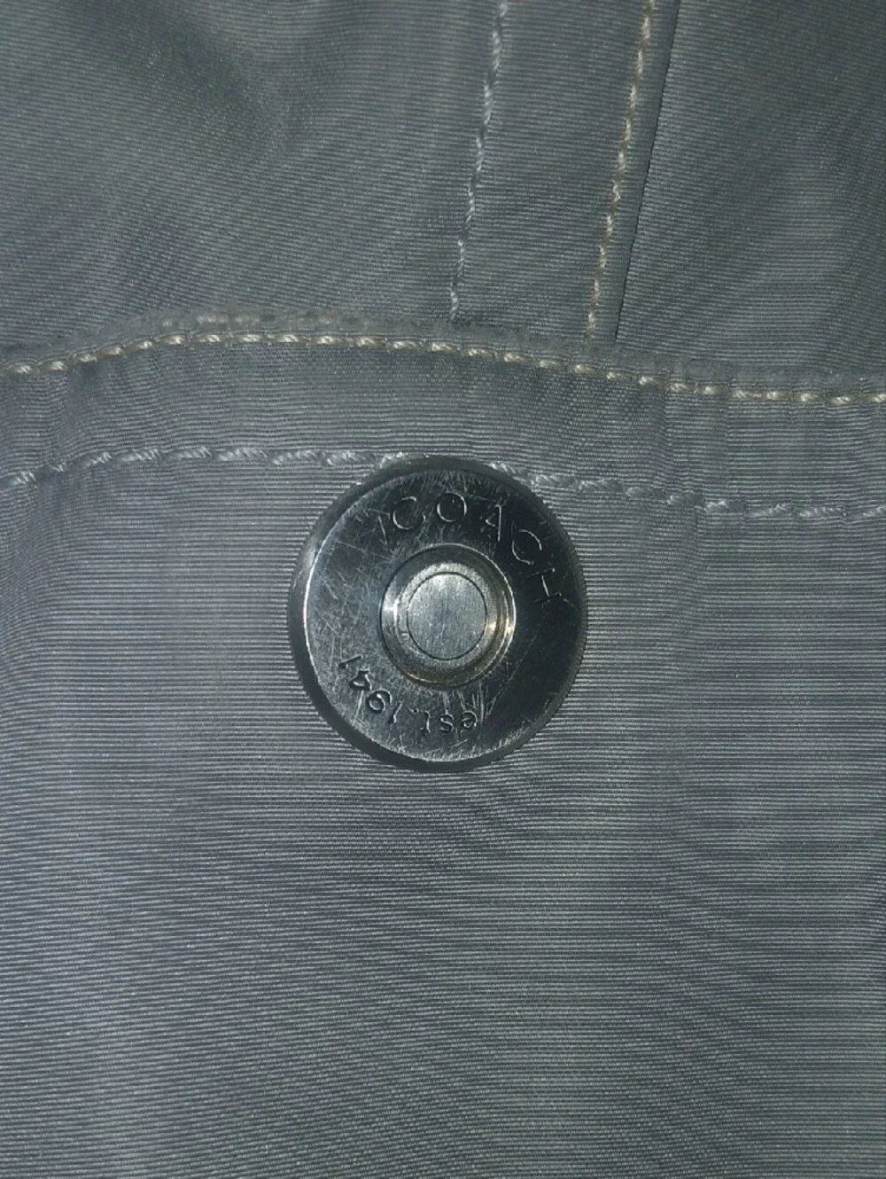Y2K Coach Men’s Messenger Bag in Gray with Black Strap